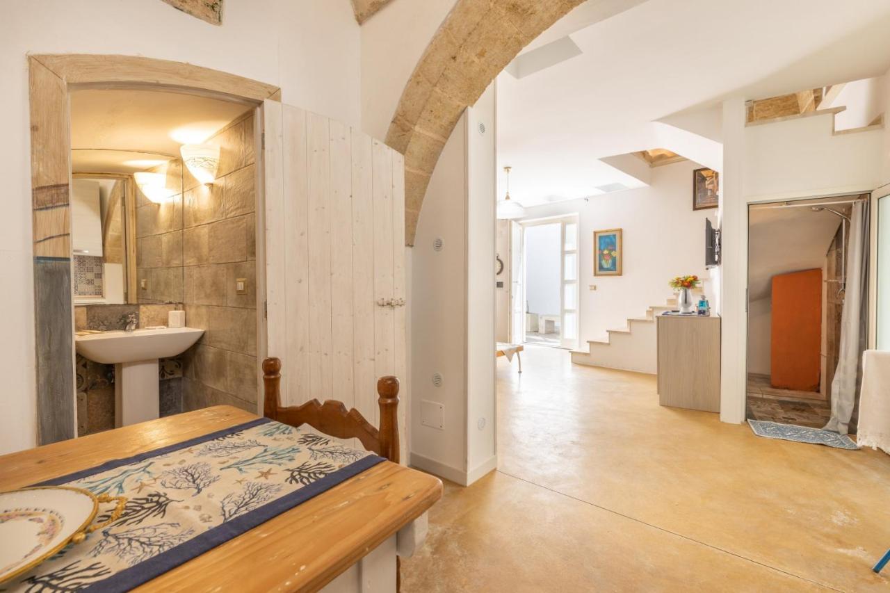 Apartament Dimora Il Castello Racale Zewnętrze zdjęcie