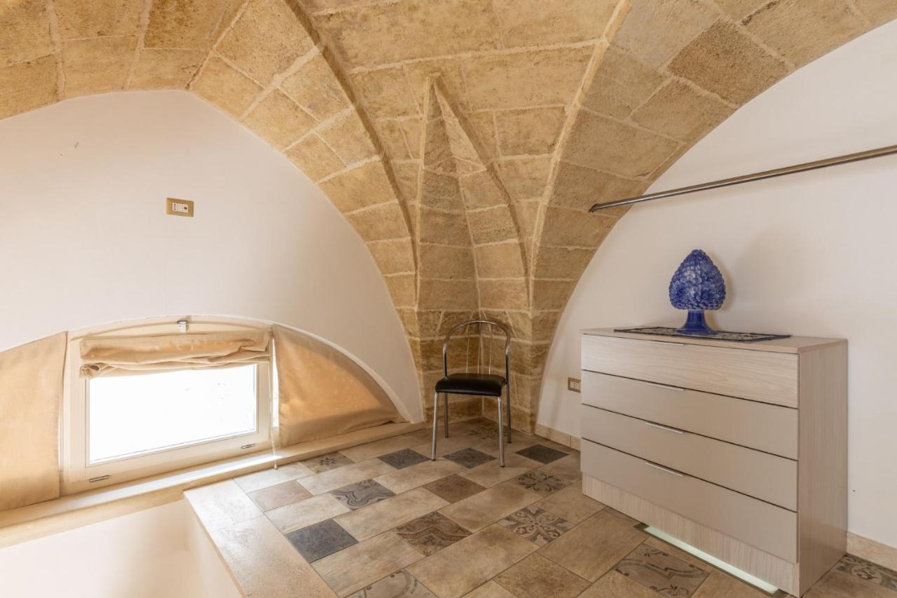 Apartament Dimora Il Castello Racale Zewnętrze zdjęcie